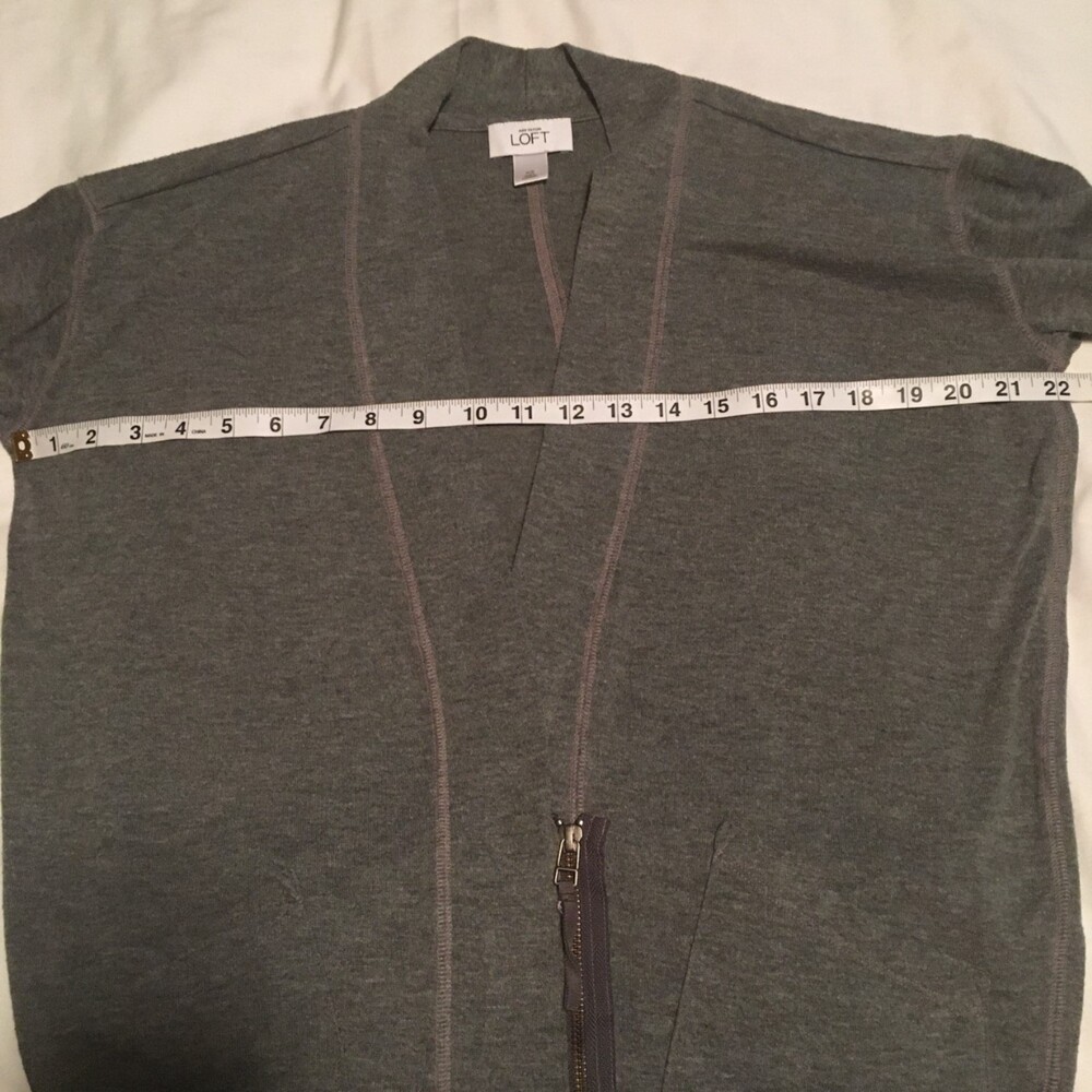✨️3 For $20✨️ Loft sweatshirt Women XS gray zip cardigan Oversized Preppy Retro - Picture 5 of 7